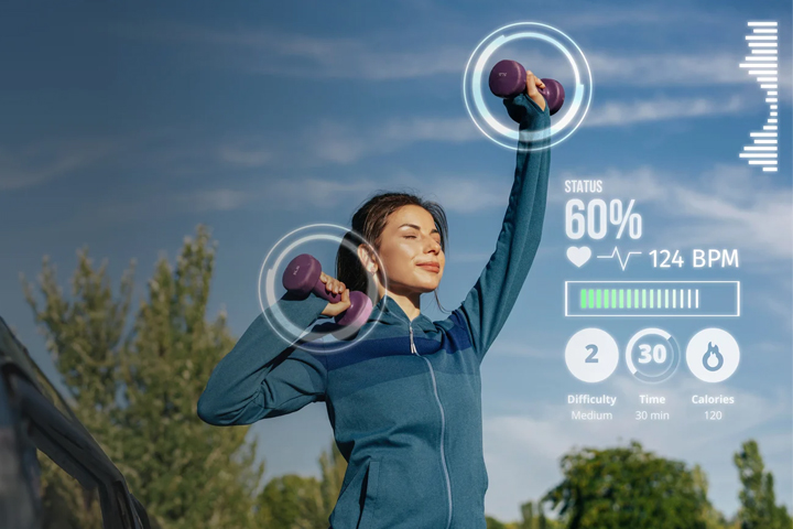 Revolutionizing-Fitness-with-Tech-Powered-Solutions_720x480